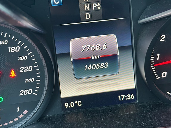 Mercedes-Benz C200 18 of 22