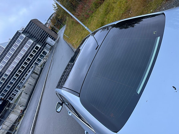 Mercedes-Benz C200 6 of 22