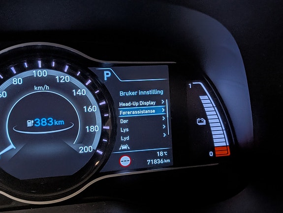Hyundai Kona 30 of 30