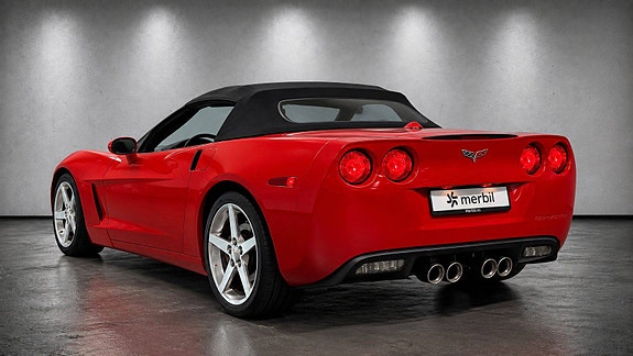 Chevrolet Corvette 11 of 30