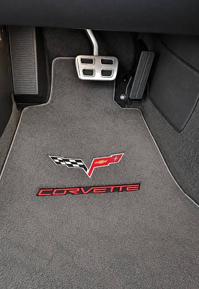 Chevrolet Corvette 21 of 30