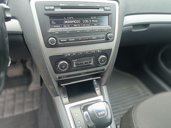 Skoda Octavia 12 of 29