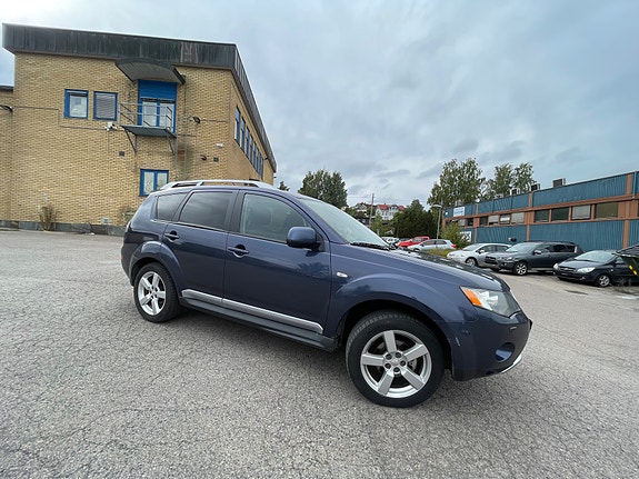 Mitsubishi Outlander 13 of 30