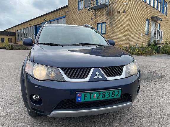 Mitsubishi Outlander 4 of 30