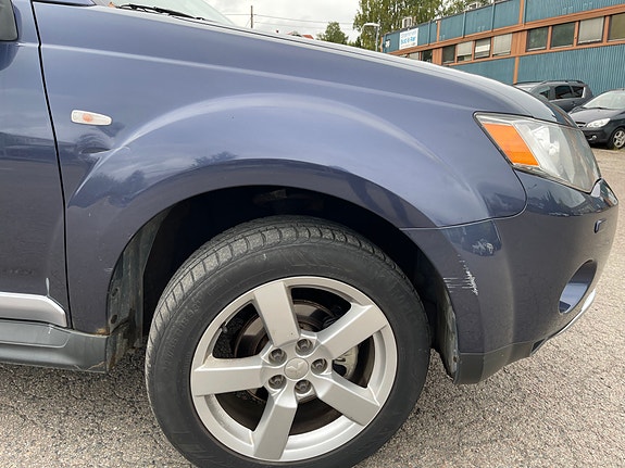 Mitsubishi Outlander 14 of 30