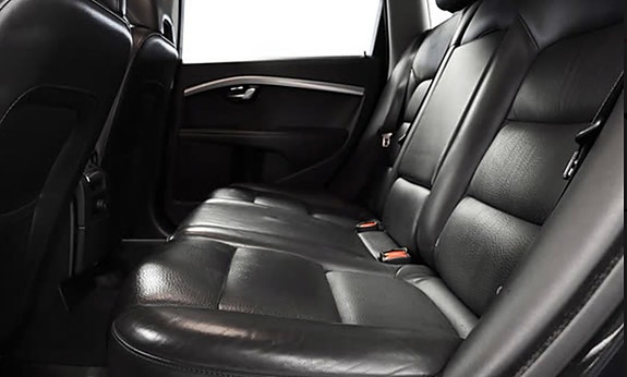 Volvo V70 18 of 22
