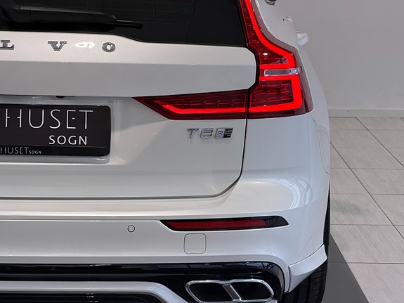 Volvo V60 8 of 30