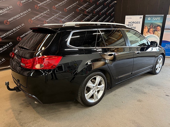 Honda Accord 3 of 30