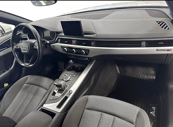 Audi A4 8 of 16