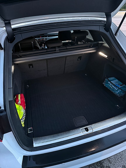 Audi A4 11 of 16