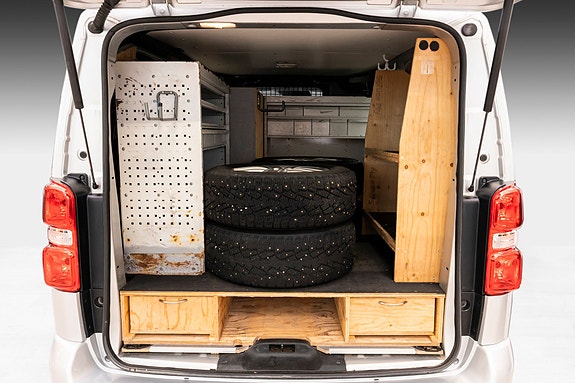Toyota Proace 23 of 25