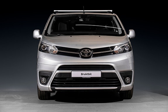 Toyota Proace 2 of 25