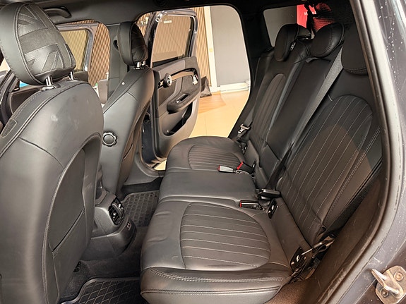 MINI Countryman Cooper SE 25 of 27