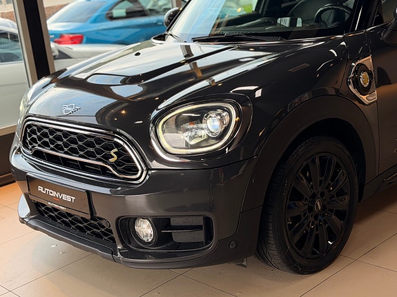 MINI Countryman Cooper SE 3 of 27