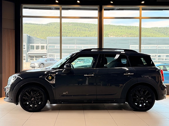 MINI Countryman Cooper SE 6 of 27
