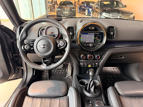 MINI Countryman Cooper SE 13 of 27