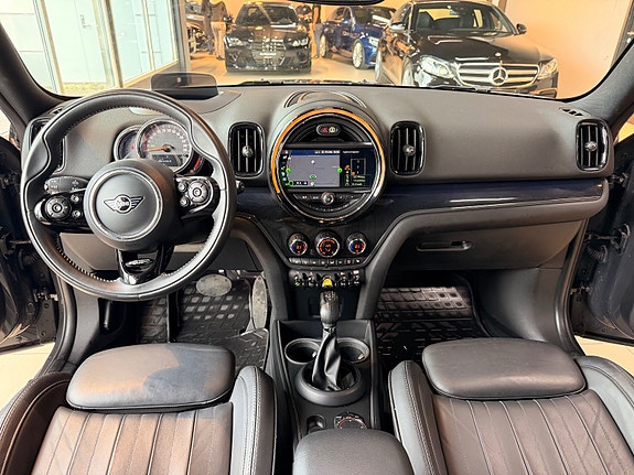 MINI Countryman Cooper SE 12 of 27