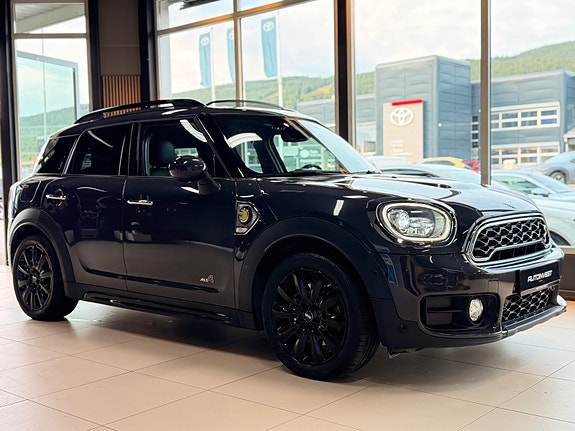 MINI Countryman Cooper SE 11 of 27