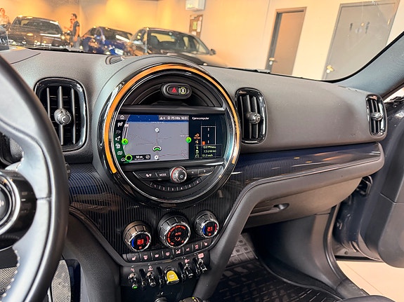 MINI Countryman Cooper SE 16 of 27