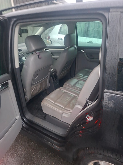 Volkswagen Touran 9 of 10