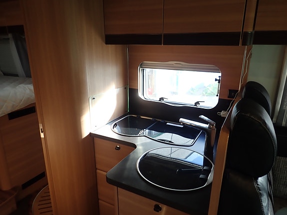 Solifer Camp H737 8 of 15