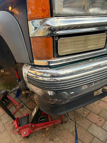 Chevrolet Suburban 29 of 30
