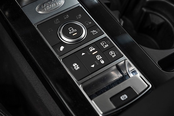 Land Rover Discovery 24 of 30
