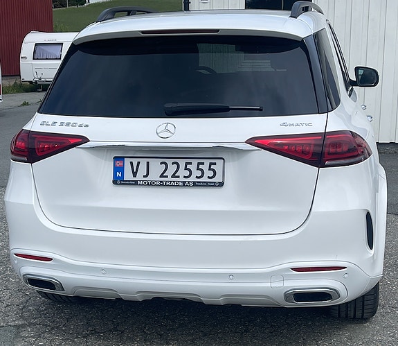 Mercedes-Benz GLE350 de 2 of 30