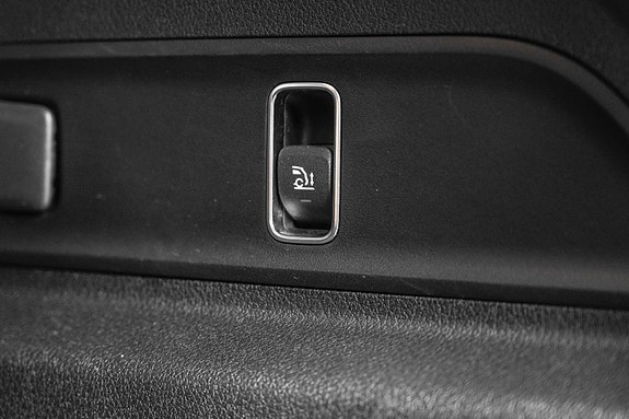 Mercedes-Benz GLE350 de 27 of 28