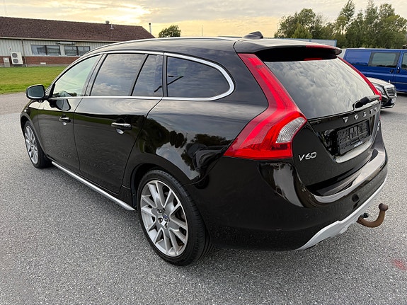 Volvo V60 9 of 22