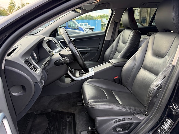 Volvo V60 15 of 22