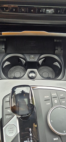BMW 320d 15 of 28
