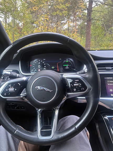 Jaguar I-PACE 14 of 18