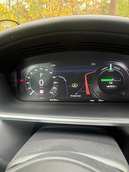 Jaguar I-PACE 12 of 18