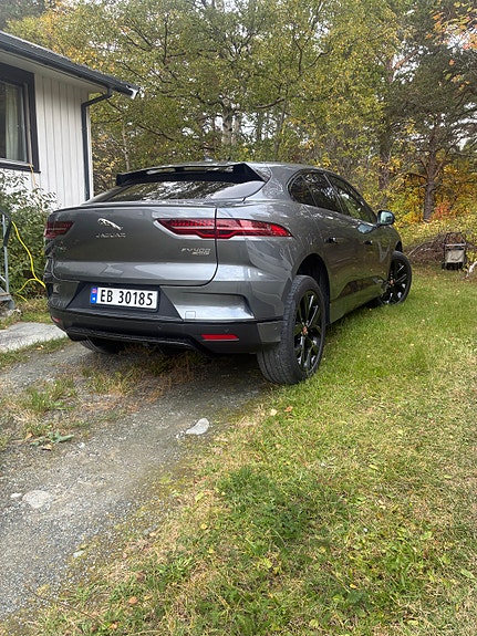 Jaguar I-PACE 7 of 18