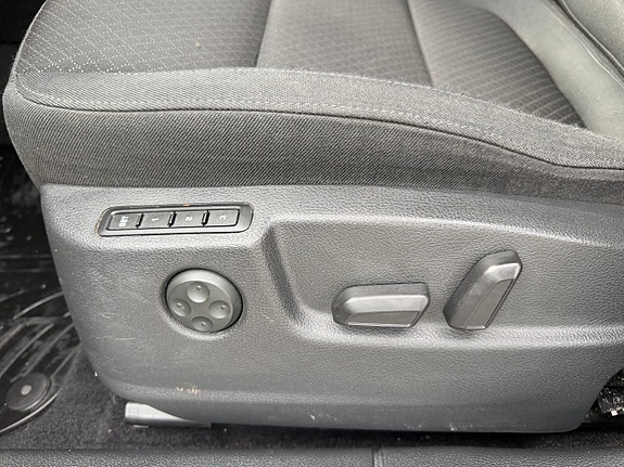 Skoda Superb 23 of 30