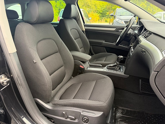 Skoda Superb 19 of 30