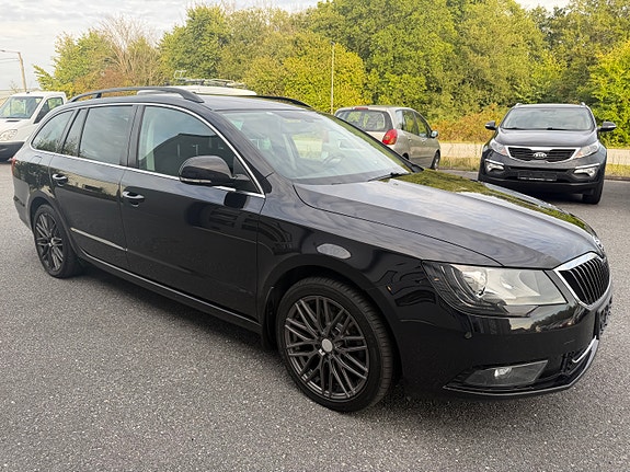 Skoda Superb 5 of 30