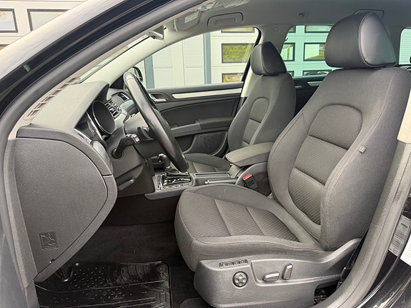 Skoda Superb 17 of 30