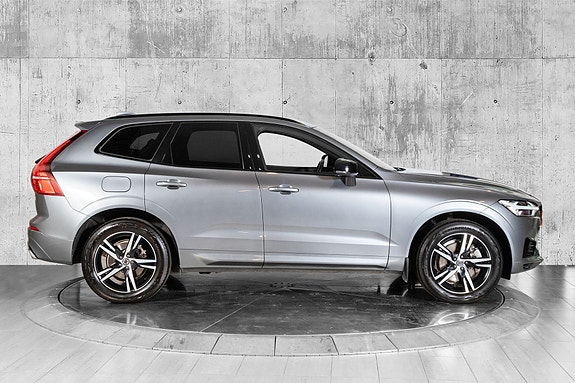 Volvo XC60 9 of 30