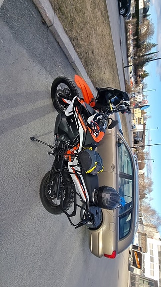 KTM 890 Adventure R 2 of 8