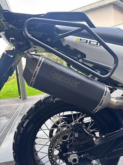 Husqvarna Norden 901 3 of 13