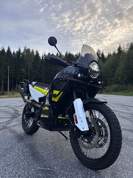 Husqvarna Norden 901 13 of 13