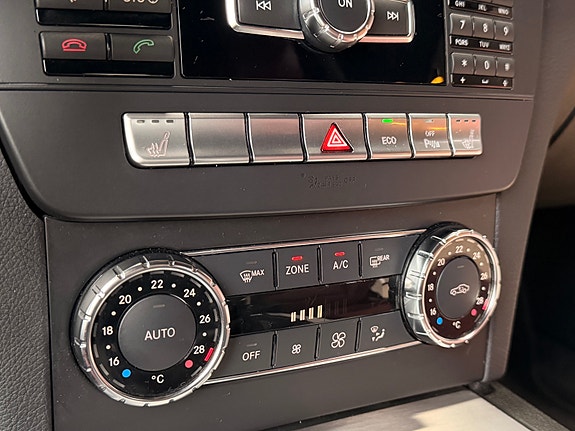 Mercedes-Benz C180 25 of 29