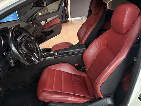 Mercedes-Benz C180 27 of 29