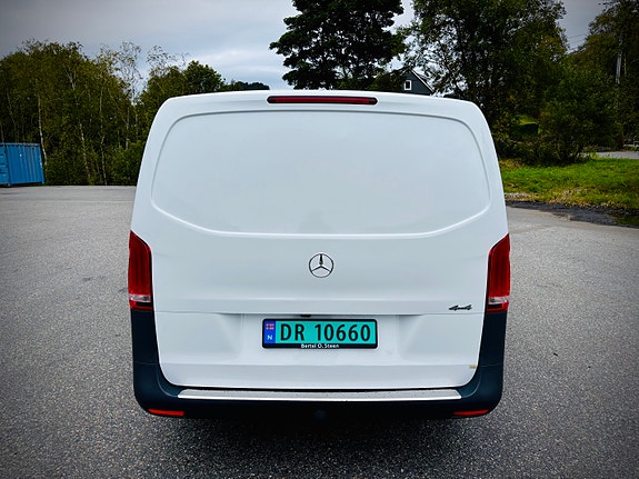 Mercedes-Benz Vito 114 3 of 18