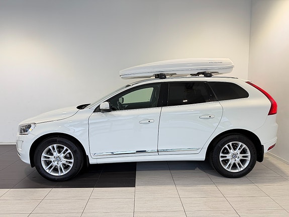 Volvo XC60 4 of 30