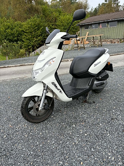 Peugeot Kisbee 4 of 10