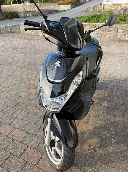 Peugeot Kisbee 3 of 6