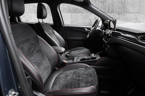 Ford Kuga 23 of 24